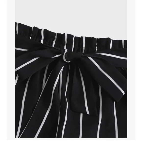Women's Black White Striped High Waist Shorts XS - Picture 6 of 6